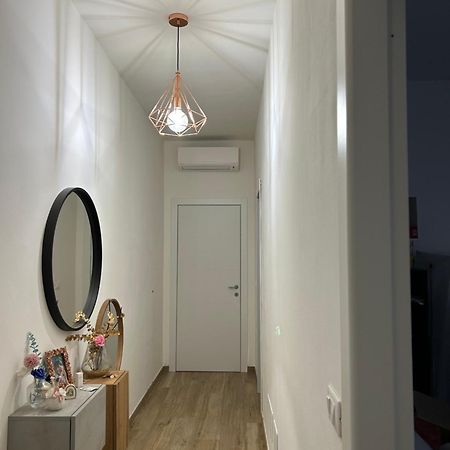 Il Tortellino Vagante - Elegant Apartment Modena Bagian luar foto