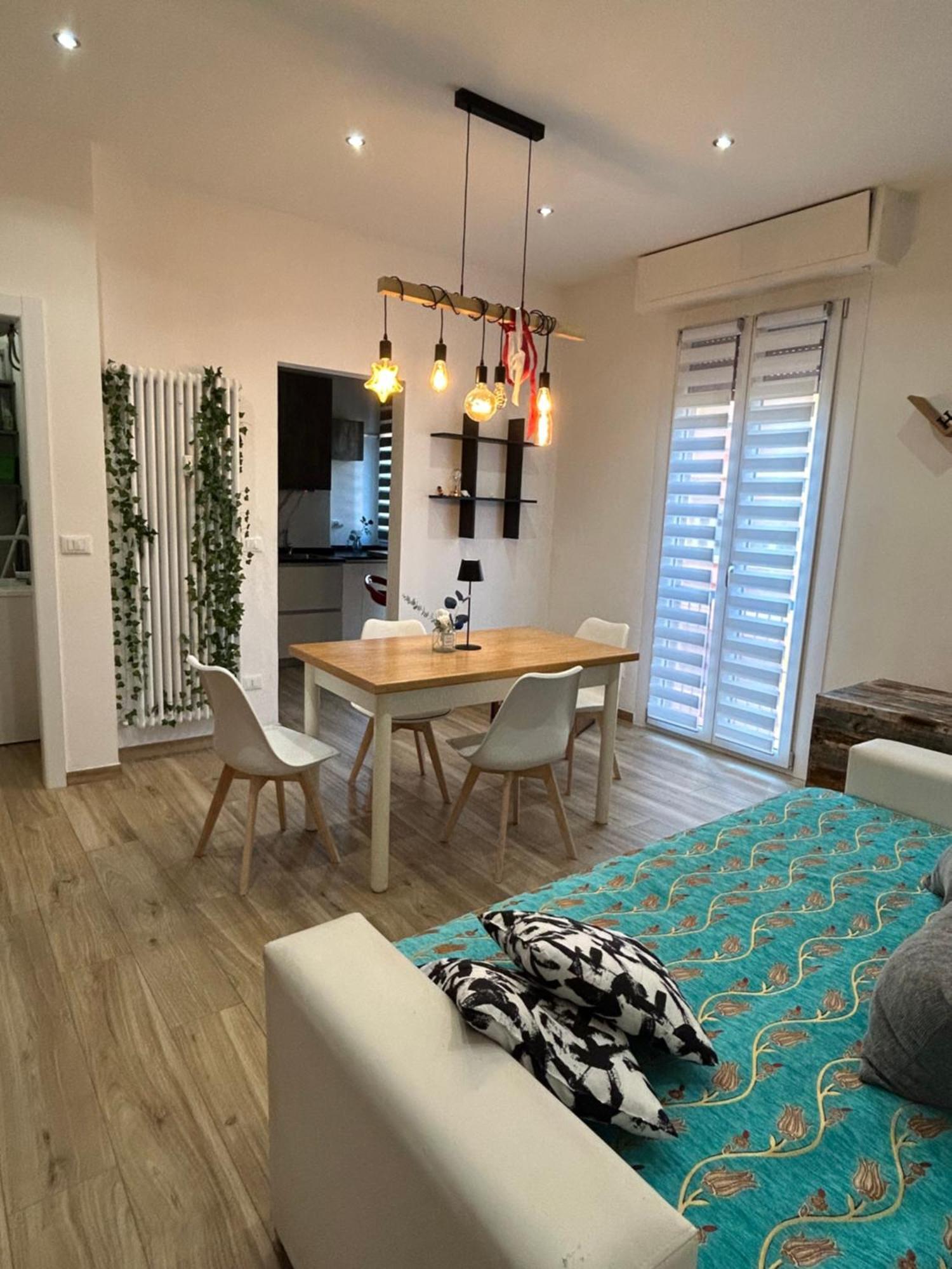 Il Tortellino Vagante - Elegant Apartment Modena Bagian luar foto